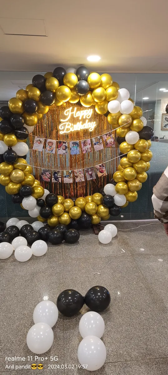 Elegant retirement party decoration with balloons and banner, Gurugram